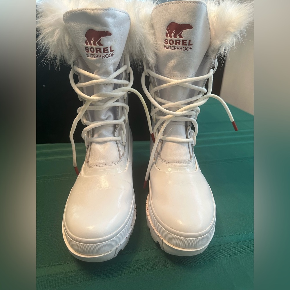 Sorel Joan of Arctic Wedge heel Women's White Winter Boots